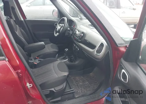 2015 Fiat 500L Easy z USA, uszkodzony, nr VIN ZFBCFABH6FZ033449